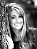 lauren-ochs3-blackwhite